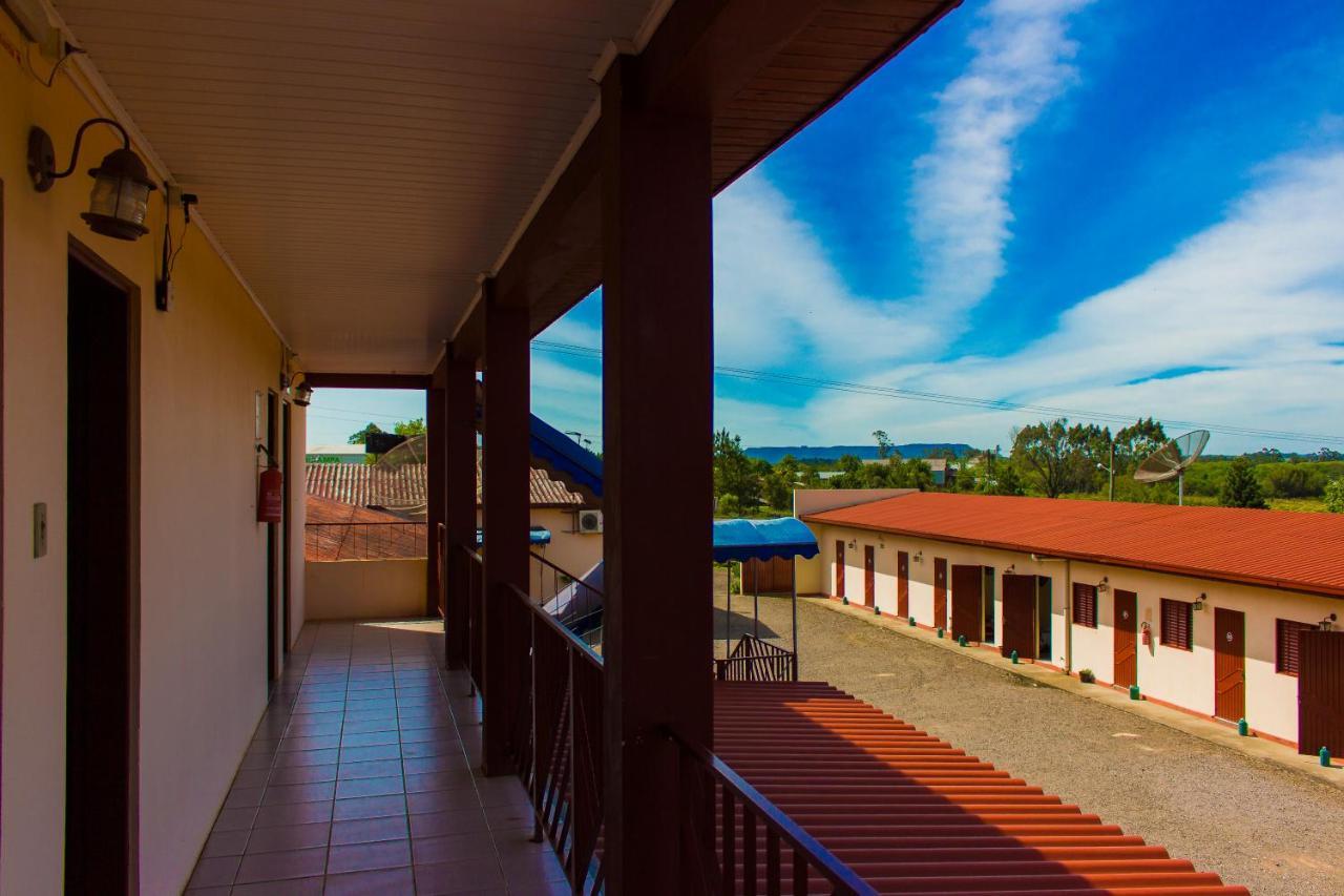 Cavalo Branco Hotel São Vicente do Sul Exterior foto
